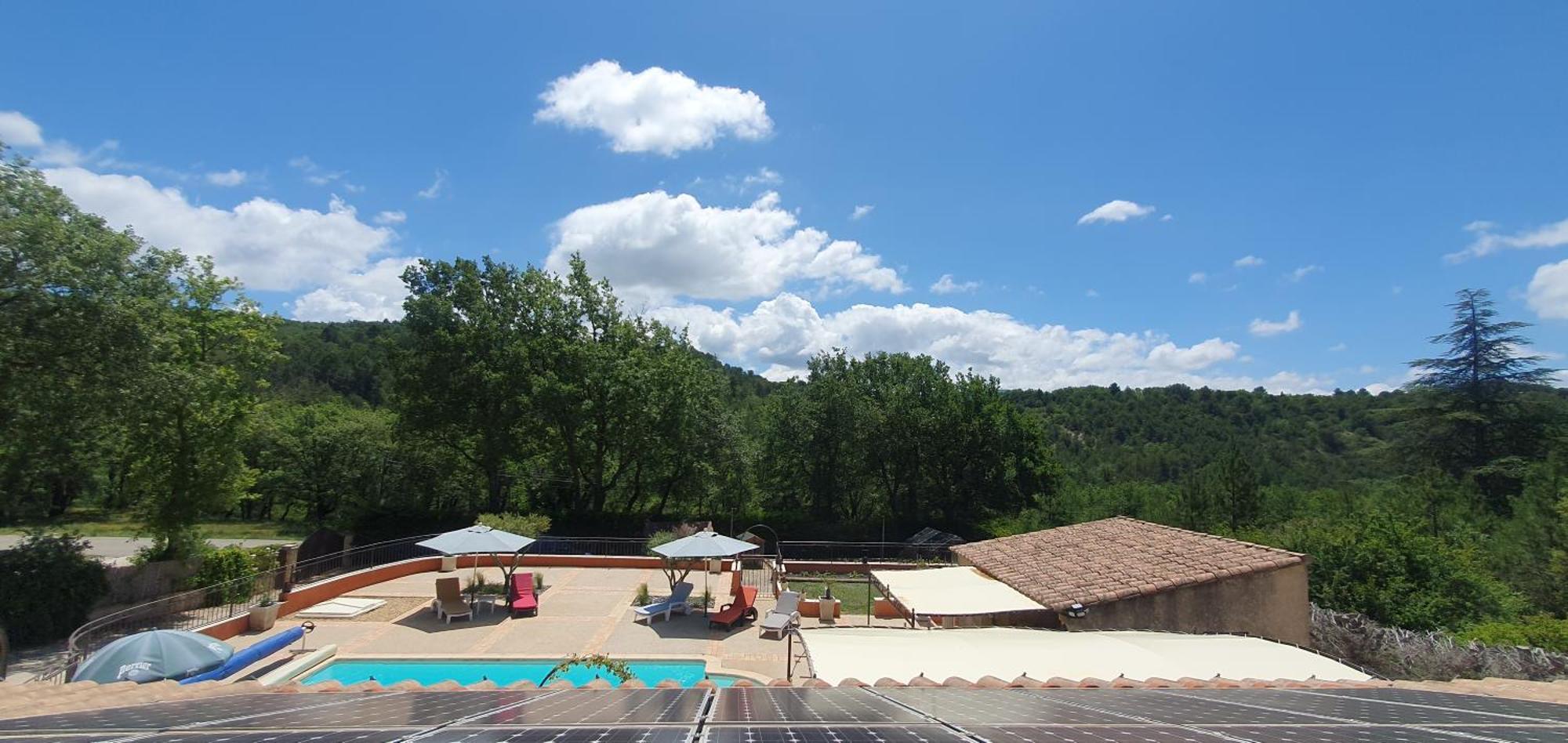 Вилла Maison Familiale Avec Piscine Et Boulodrome Dans Le Luberon Caseneuve Экстерьер фото